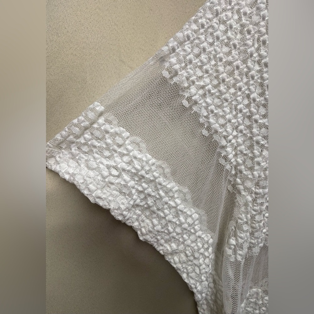 Rafaella White Lace Top Size Large - Picture 3 of 8